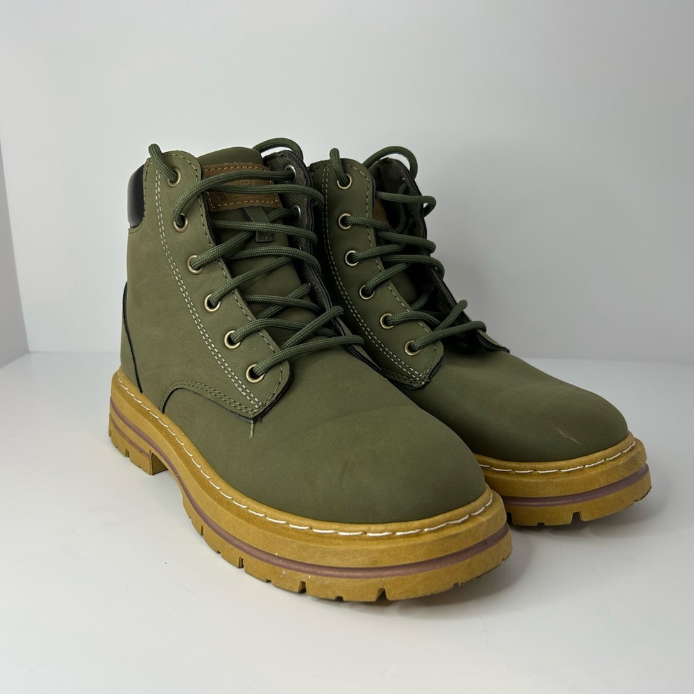 Men's Olive Lace-Up Boots